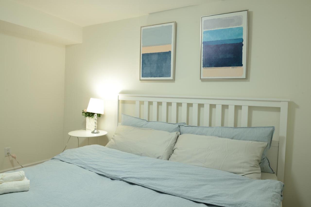 Spacious 2-Bed-Room Near Yonge & Major Mackenzie Richmond Hill Exterior foto